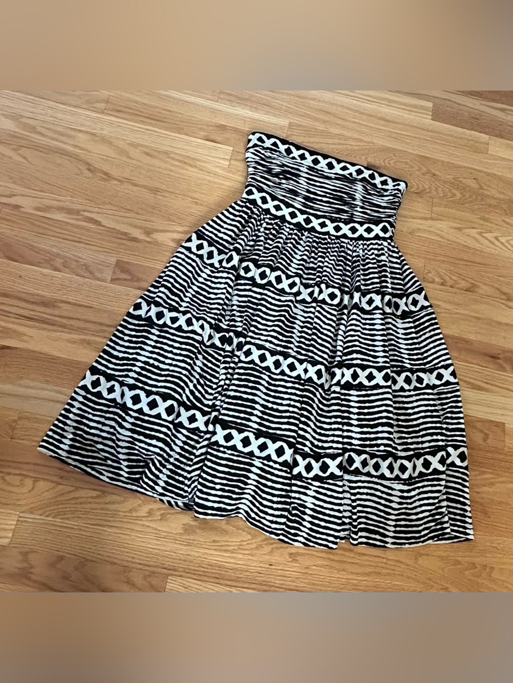 Tracy Reese Plenty Black Cream Colored Geometric Ruffle Dress L